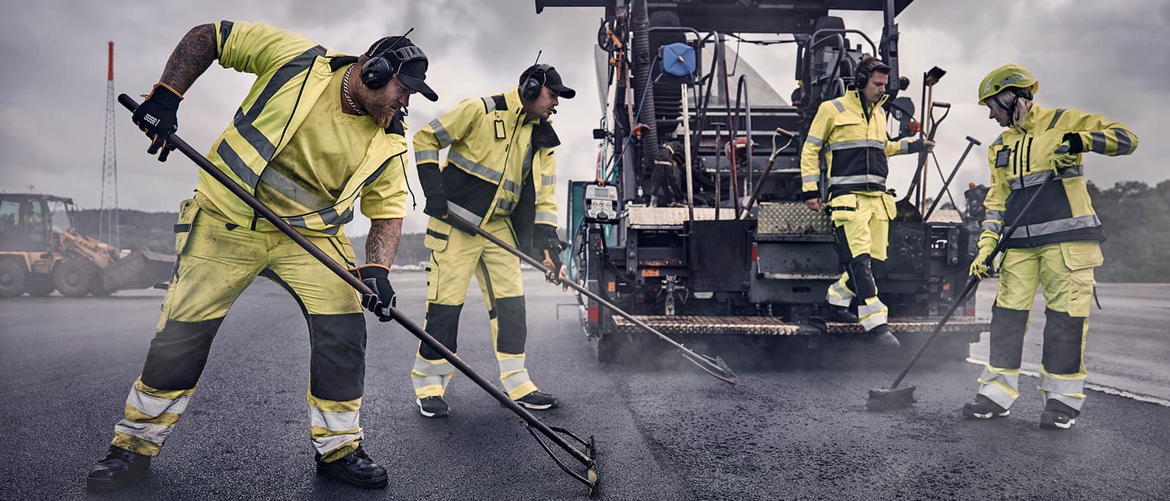 highvis_1_2018_1680x720-jpg