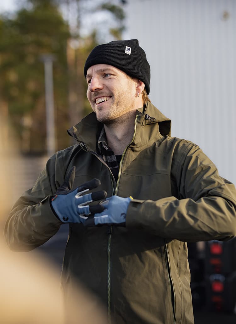 AlexBliesmann_750x1030
